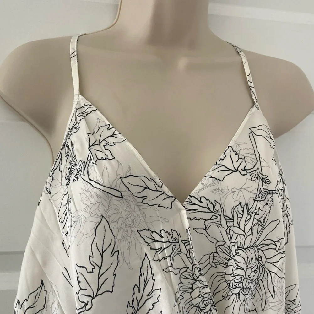 **NWT** Silk Blend Blouse - Picture 5 of 10